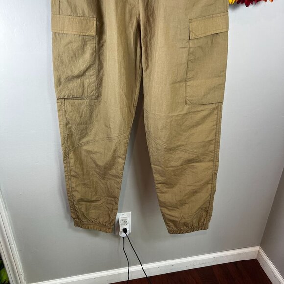 prAna Womens Crossback Crinkle Ripstop Water Repellent Pant MEDIUM in Nomad - Picture 3 of 11